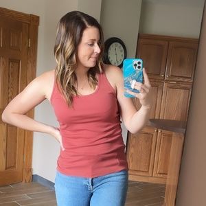 Universal Thread Pink Tank